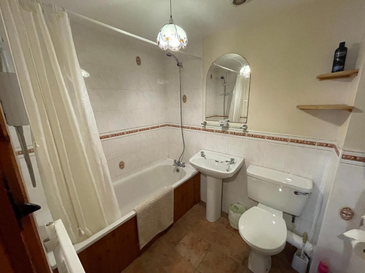 Lovely Apartment Overlooking The Harbour And Bay Ardglass Экстерьер фото
